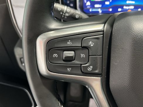 Used 2023 Chevrolet Silverado 1500 LT AWD/4WD image 17