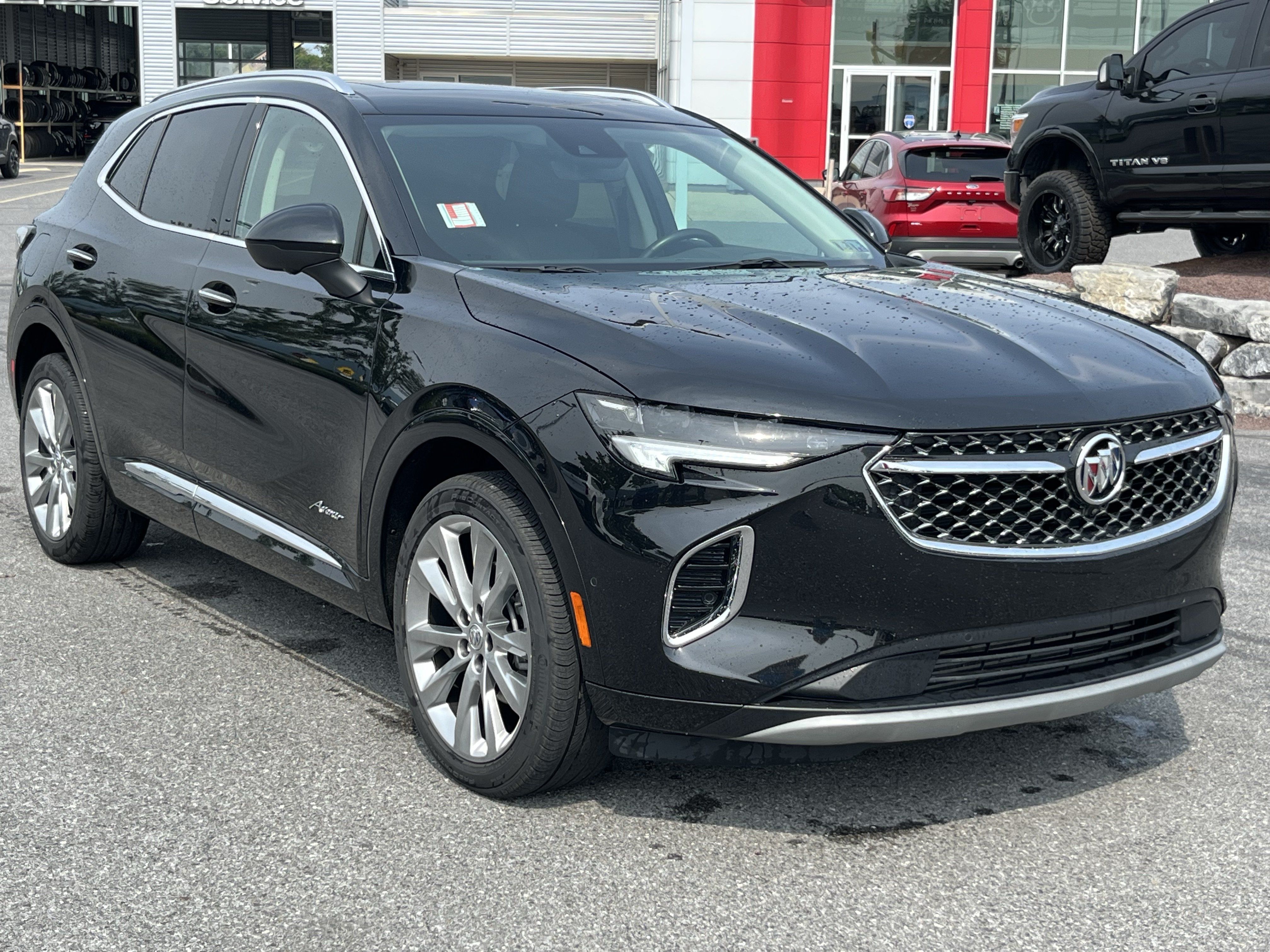 Used 2023 Buick Envision Avenir AWD/4WD image 1