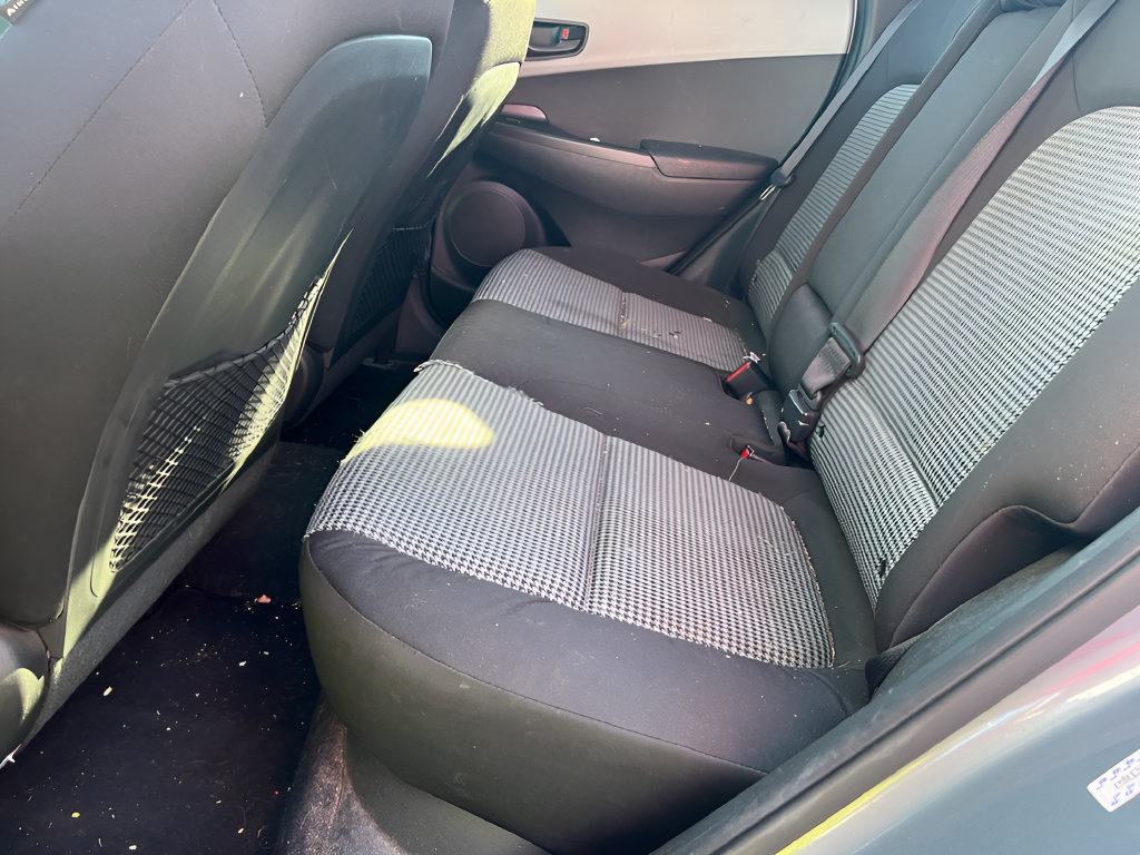 Used 2019 Hyundai Kona SEL w/ SEL Tech Package 02 FWD image 11