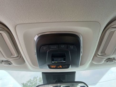 Used 2026 Toyota Corolla LE FWD image 25