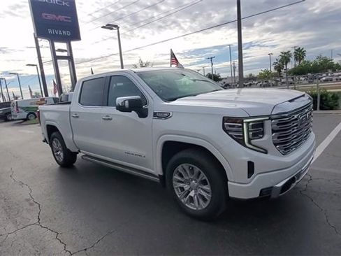 Used 2022 GMC Sierra 1500 Denali image 2