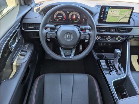 Used 2025 Acura ADX A-Spec image 8