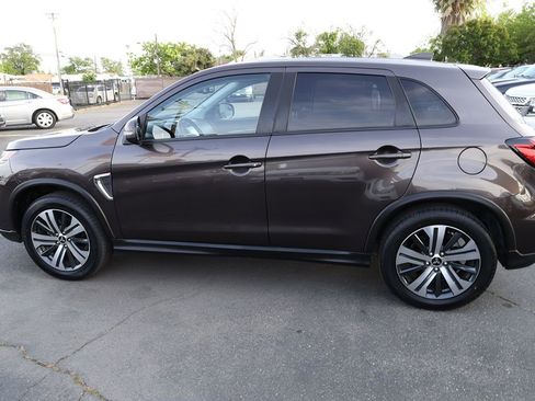 Used 2020 Mitsubishi Outlander Sport ES image 7
