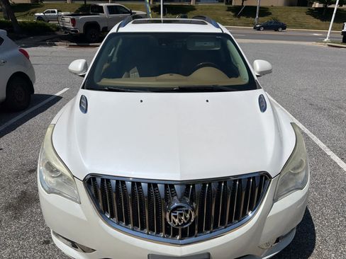 Used 2016 Buick Enclave Leather AWD/4WD image 2