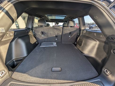 New 2026 Jeep Grand Cherokee Limited image 11