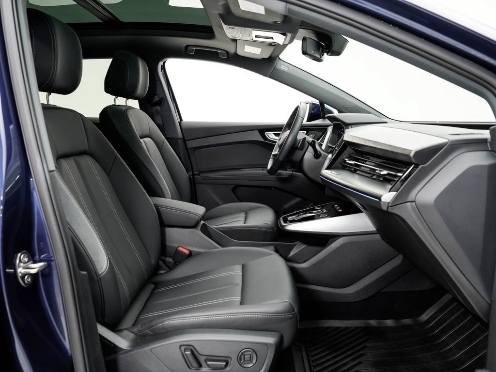 Used 2023 Audi Q4 e-tron Premium Plus RWD image 22