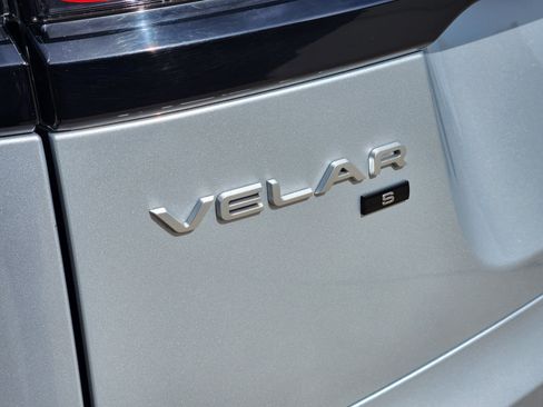 Used 2021 Land Rover Range Rover Velar S image 11