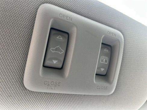 Used 2024 Nissan Murano Platinum w/ Cargo Package image 34