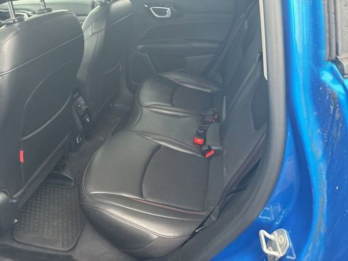 Used 2022 Jeep Compass Trailhawk image 8