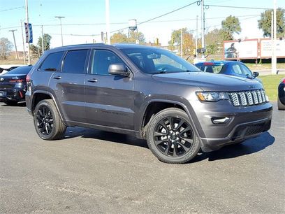Used 2018 Jeep Grand Cherokee Altitude