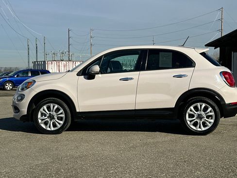 Used 2016 FIAT 500X Easy image 8