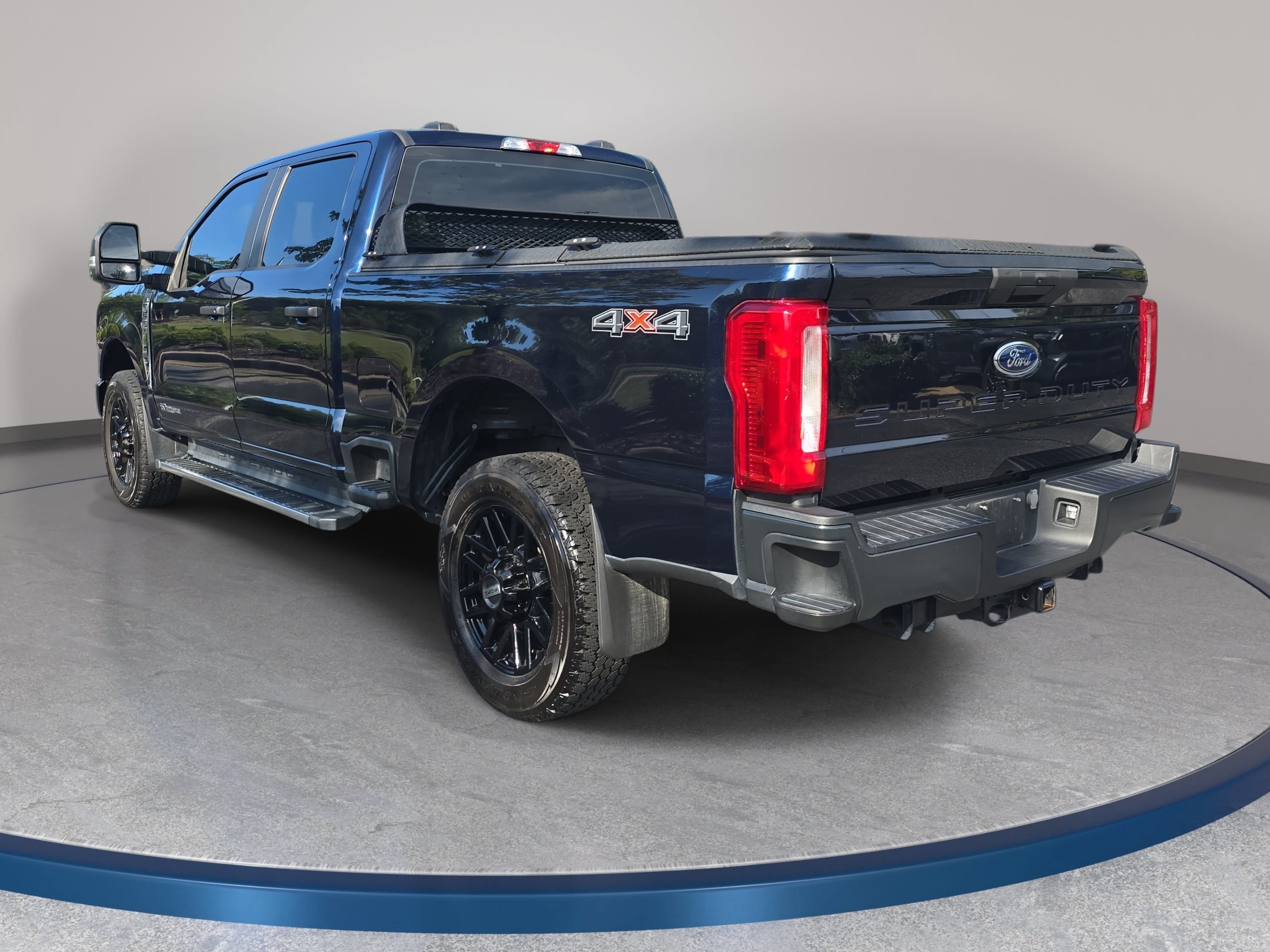 Used 2024 Ford F250 XL AWD/4WD image 7