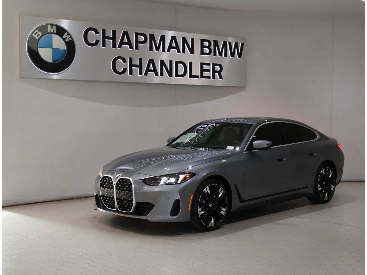 New 2026 BMW 430i w/ Premium Package RWD image 1