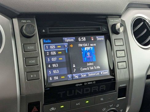 Used 2016 Toyota Tundra SR5 AWD/4WD image 19