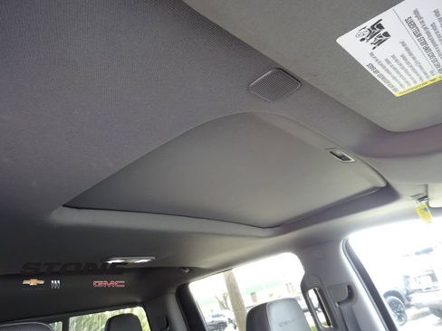 Used 2021 GMC Sierra 1500 Denali w/ Denali Ultimate Package image 22