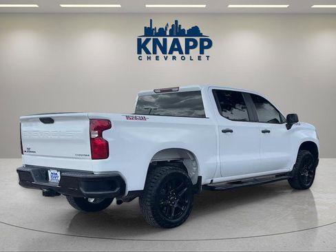 Used 2022 Chevrolet Silverado 1500 Custom Trail Boss AWD/4WD image 5