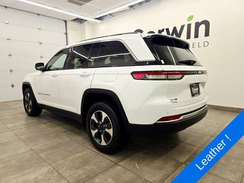 Used 2024 Jeep Grand Cherokee Limited 4xe AWD/4WD image 3