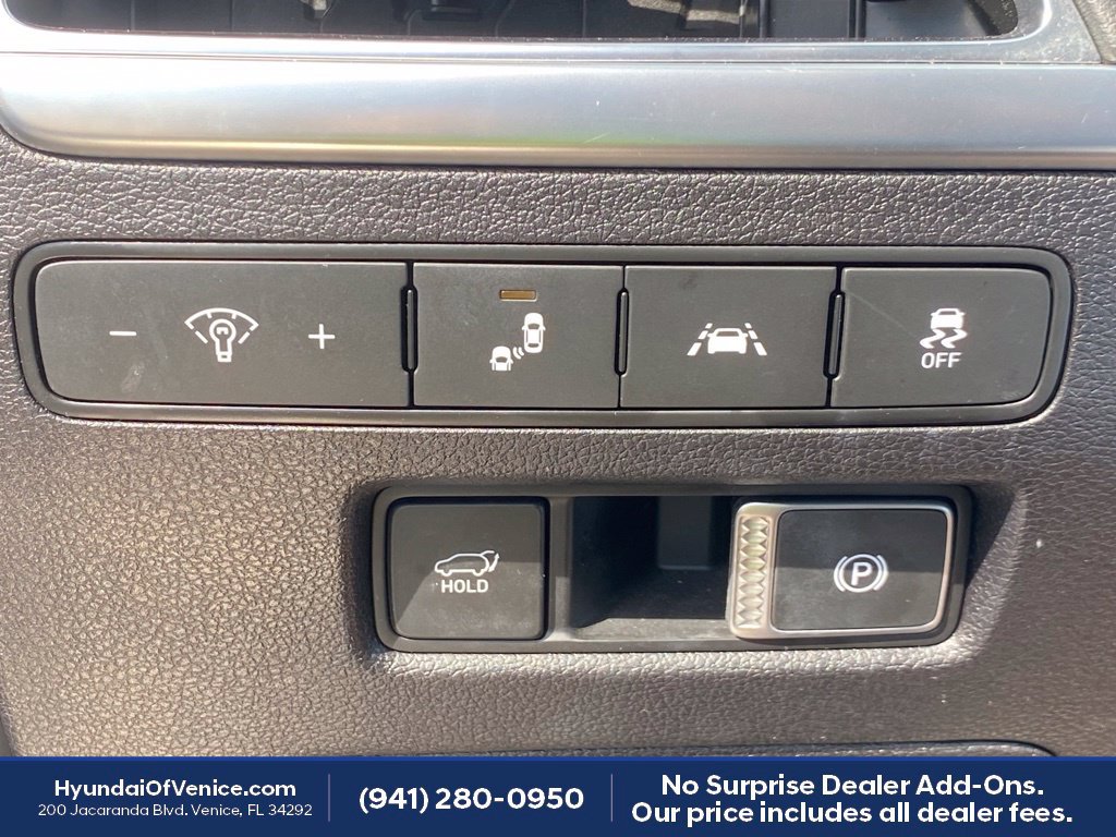 Used 2022 Hyundai Palisade Calligraphy FWD image 17
