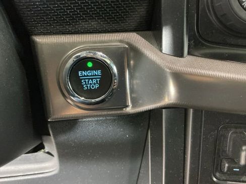 Used 2021 Ford F150 Raptor w/ Equipment Group 801A High AWD/4WD image 28