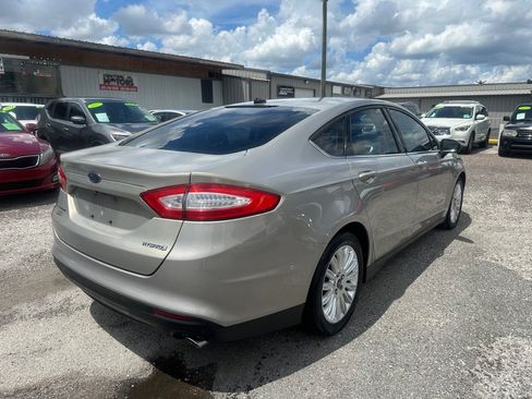 Used 2015 Ford Fusion S FWD image 6