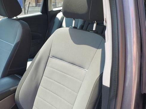 Used 2013 Ford C-MAX SE FWD image 21