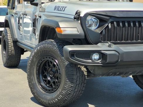 Used 2022 Jeep Wrangler Unlimited Sport AWD/4WD image 10