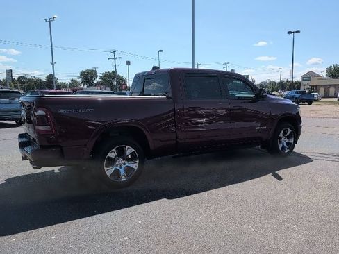 Used 2022 RAM 1500 Laramie AWD/4WD image 8