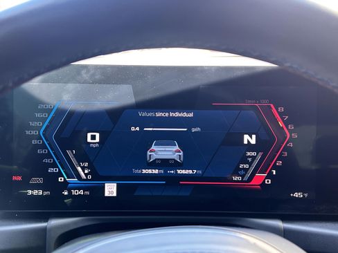 Used 2023 BMW M2 Base w/ Lighting Package image 16