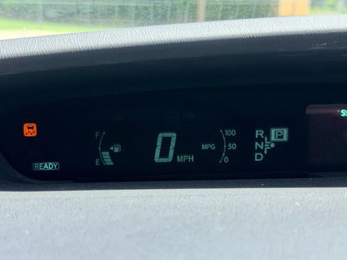 Used 2014 Toyota Prius Two FWD image 20