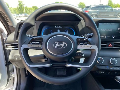 New 2026 Hyundai Elantra SE w/ Cargo Package FWD image 13