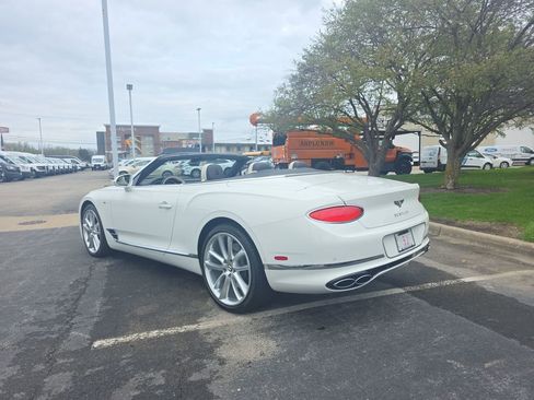 Used 2020 Bentley Continental GT image 13