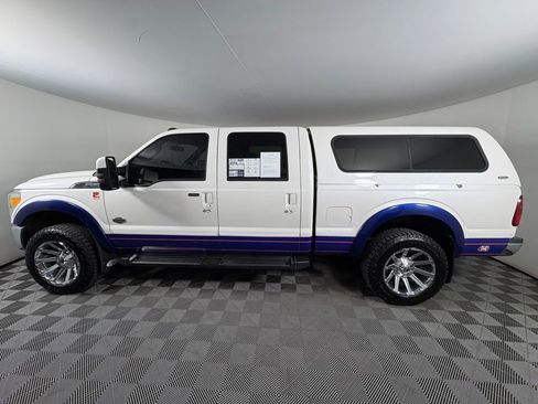 Used 2016 Ford F250 King Ranch w/ FX4 Off-Road Package AWD/4WD image 4