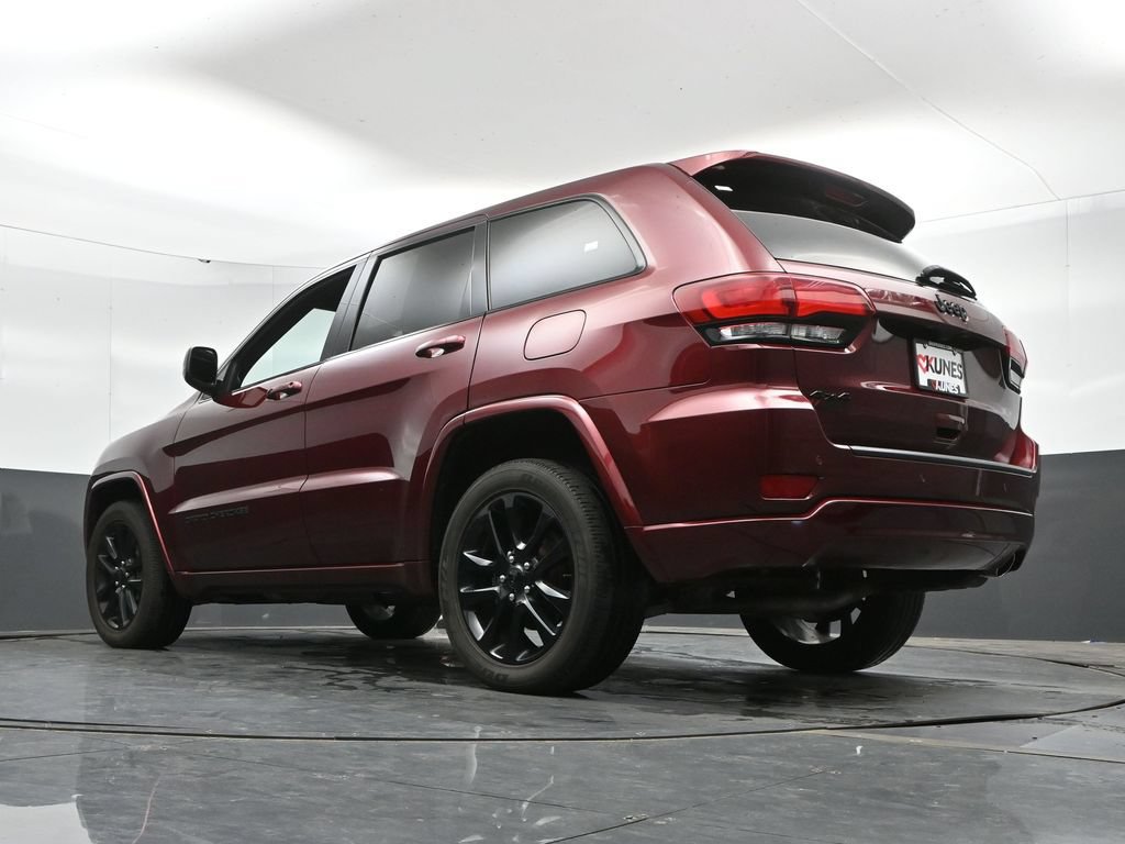 Used 2020 Jeep Grand Cherokee Altitude AWD/4WD image 48