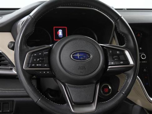 Used 2023 Subaru Outback Limited image 7