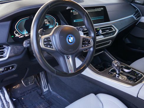 Used 2023 BMW X5 xDrive45e w/ Executive Package image 10