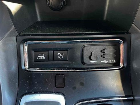 Used 2022 Subaru Ascent Premium w/ Convenience Package image 35