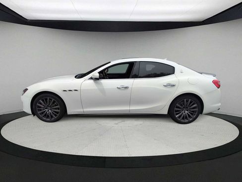 Used 2019 Maserati Ghibli S Q4 AWD/4WD image 5