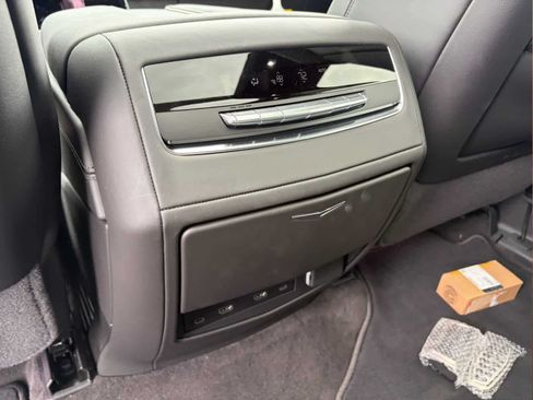 Certified 2026 Cadillac Escalade V AWD/4WD image 25