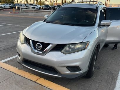 Used 2014 Nissan Rogue SV w/ SV Premium Package
