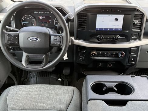 Used 2021 Ford F150 XLT AWD/4WD image 10
