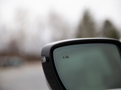 Certified 2023 Buick Enclave Premium w/ Experience Buick Package image 10