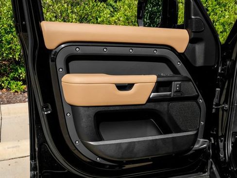 New 2026 Land Rover Defender 110 X AWD/4WD image 52