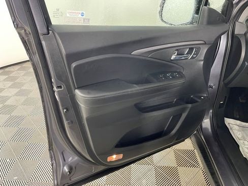 Used 2023 Honda Ridgeline RTL-E image 18
