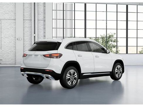 New 2026 Mercedes-Benz GLA 250 4MATIC image 21
