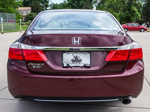 Used 2013 Honda Accord EX image 17