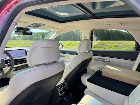New 2026 Genesis GV70 2.5T Advanced AWD/4WD image 24