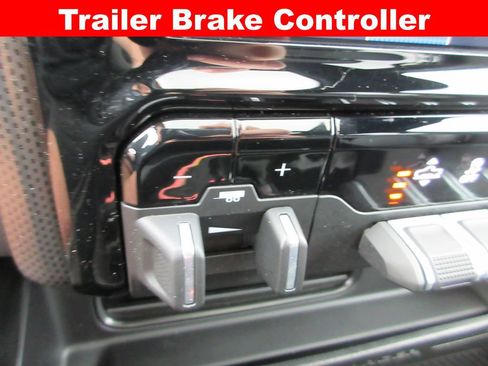 Used 2022 RAM 1500 Limited w/ Night Edition AWD/4WD image 25