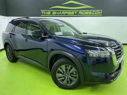 Used 2022 Nissan Pathfinder SV