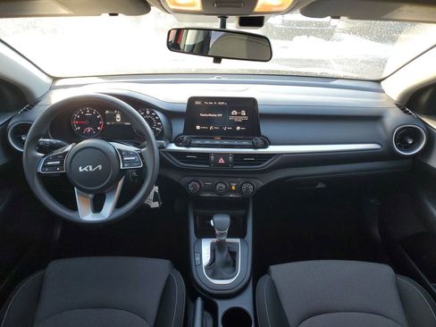 Certified 2024 Kia Forte LXS w/ LXS Technology Package image 22