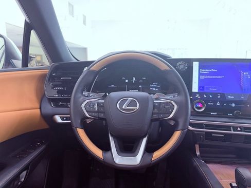 Certified 2025 Lexus RX 350 Premium w/ Accessory Package FWD image 18